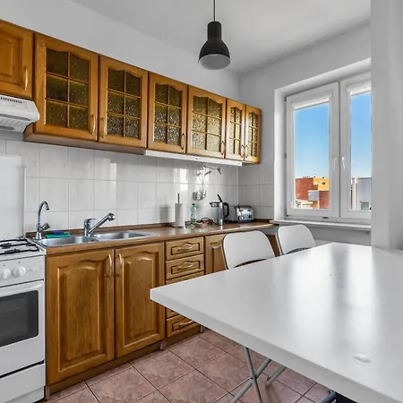 Apartment Metro Kabaty Homely Warsaw