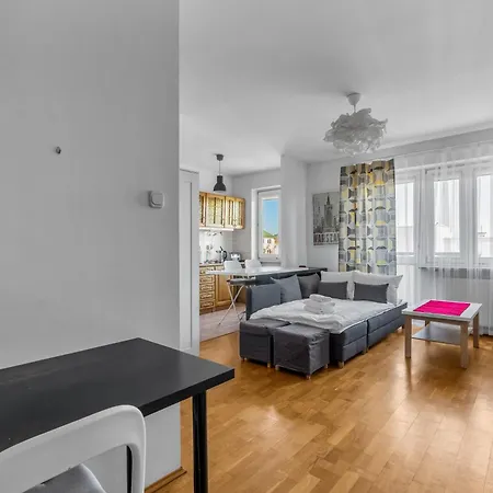 Metro Kabaty Homely By Bookinghost *