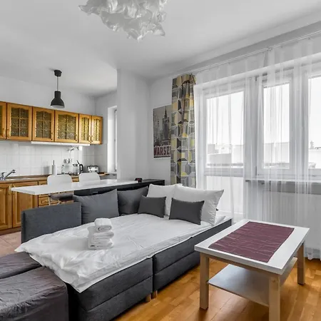 아파트 Metro Kabaty Homely By Bookinghost 바르샤바