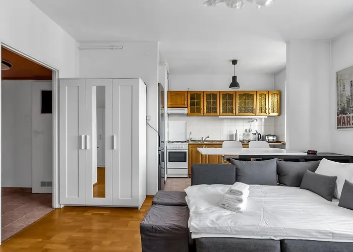 Metro Kabaty Homely By Bookinghost Daire Varşova